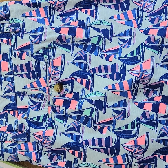 NWT Vineyard Vines Sailboat Breaker shorts - Picture 3 of 5